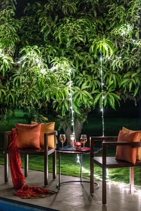 Saffronstays Casa Manga, Karjat - Pet-Friendly Pool Villa Near Nd'S Film World And Saltt Exterior foto